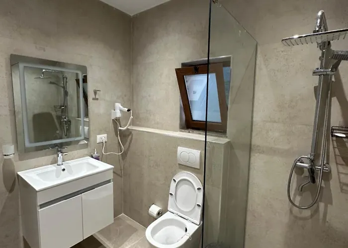 Bar Restorant Bilo 3* Kelcyre